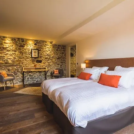 Sleeps 12 Pool Wifi *