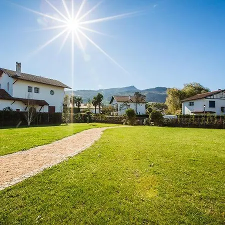 Sleeps 12 Pool Wifi