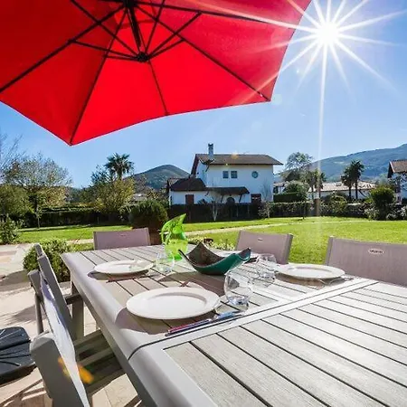 Sleeps 12 Pool Wifi Villa Ascain