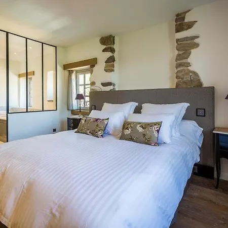 Sleeps 12 Pool Wifi *