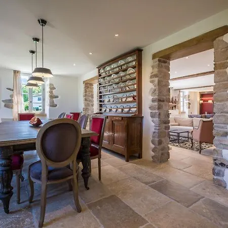 Sleeps 12 Pool Wifi Villa Ascain