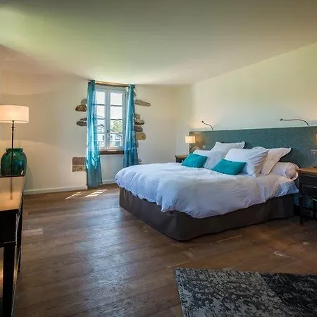 Sleeps 12 Pool Wifi Villa Ascain